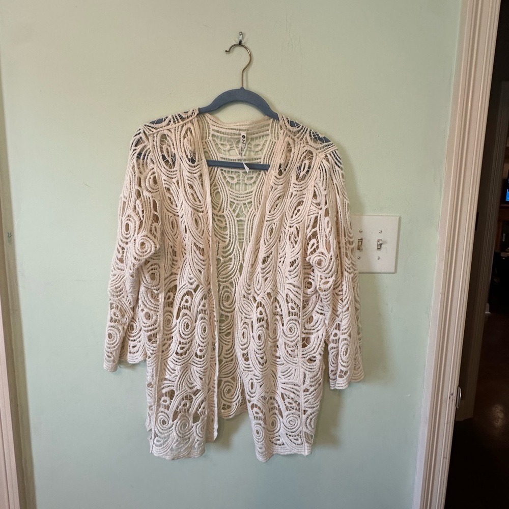 Cream Lace Open tunic